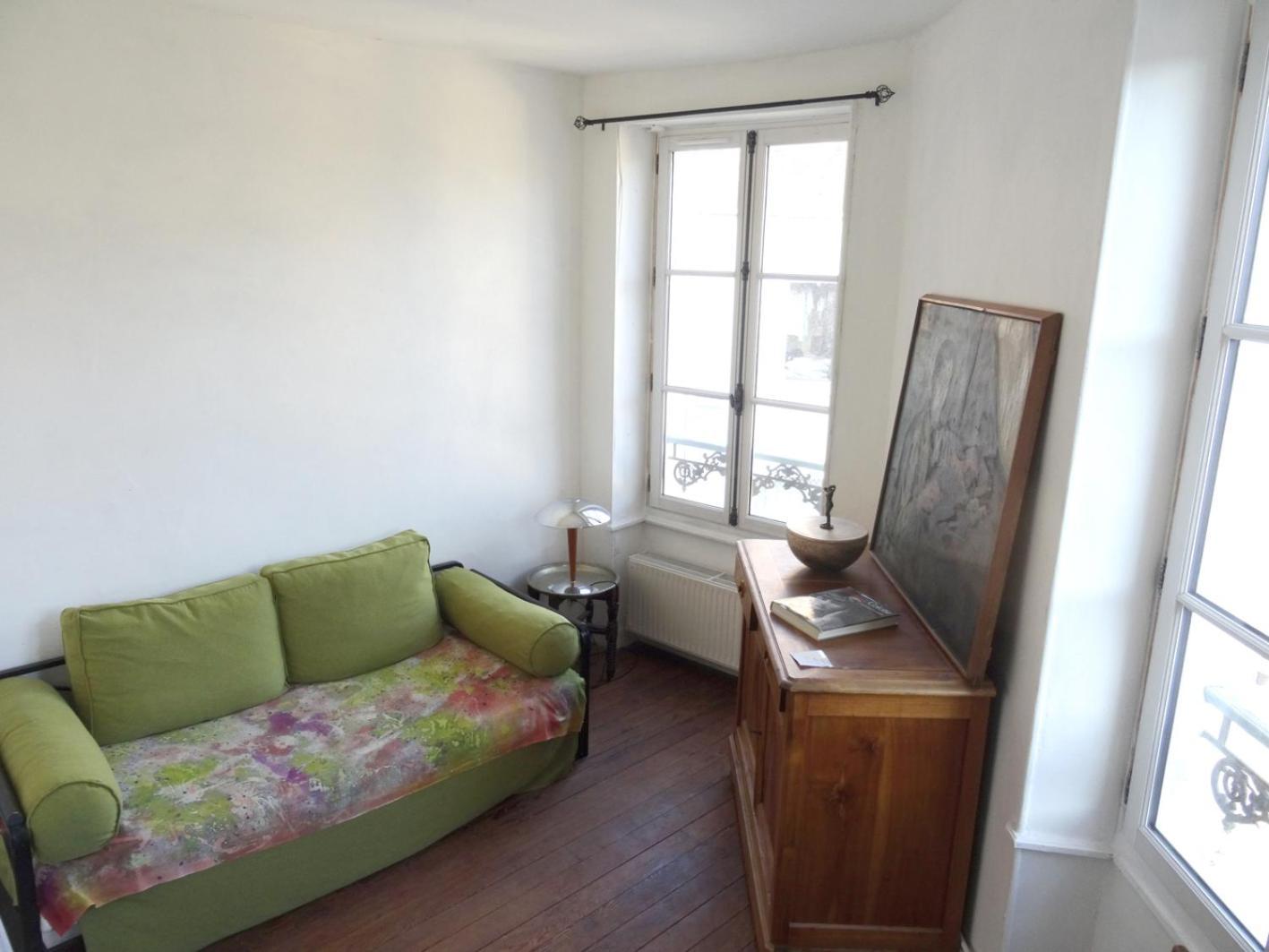 Bed and Breakfast L'Escalier Des Reves Saint-Sauveur-en-Puisaye Exterior foto